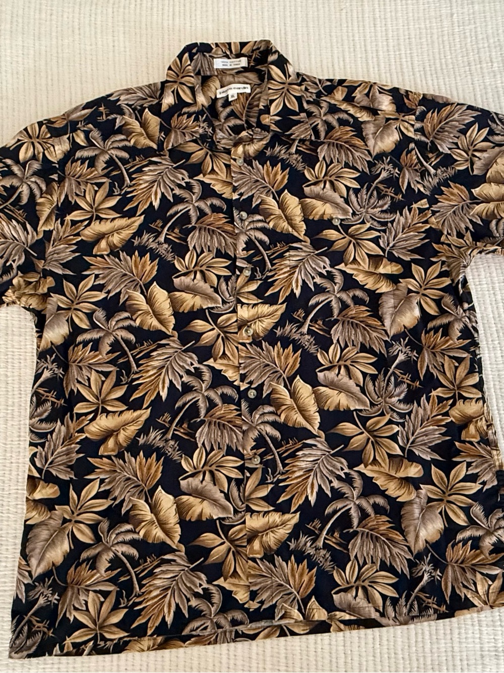 Pierre Cardin Tropical Print Aloha Shirt - Earth
Tone Resort Wear XL